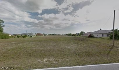 526 Kismet Pkwy W, Cape Coral FL, 33993 land for sale