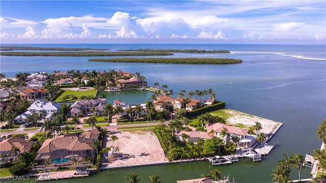 Listing photo 3 for 1558 Heights Ct, Marco Island FL 34145