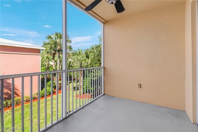 balcony with ceiling fan