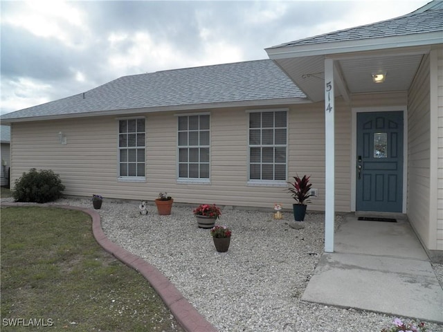 view of property entrance