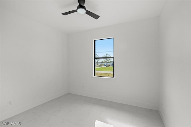 empty room with ceiling fan