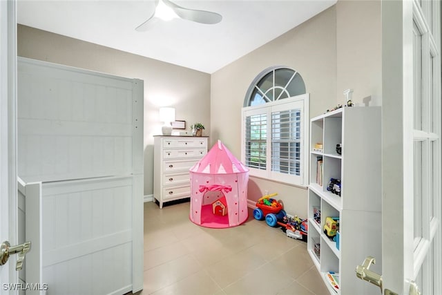 playroom with ceiling fan