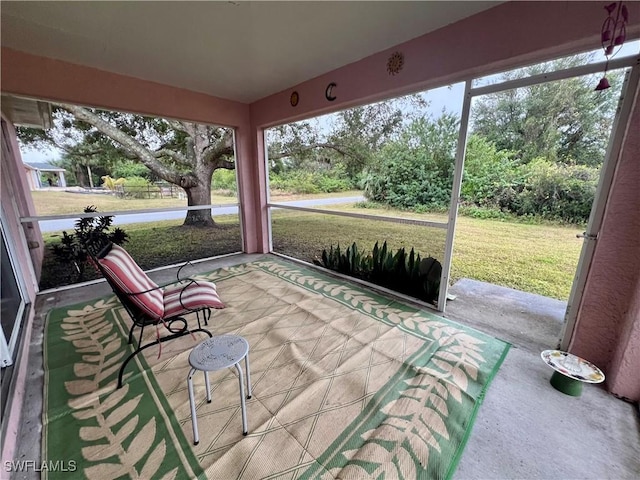 view of sunroom / solarium