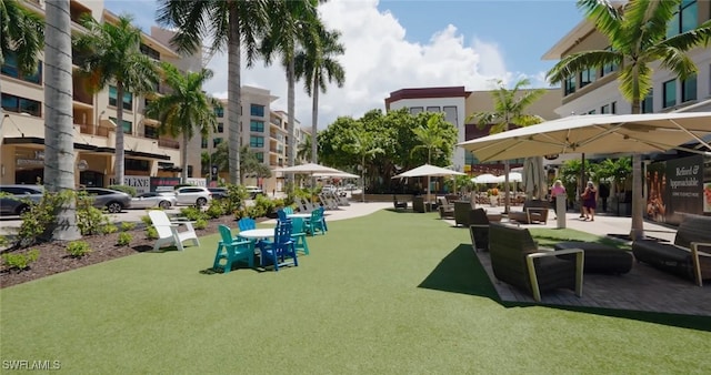 751 Glendale Ave, Naples, FL 34110 - view of surrounding community