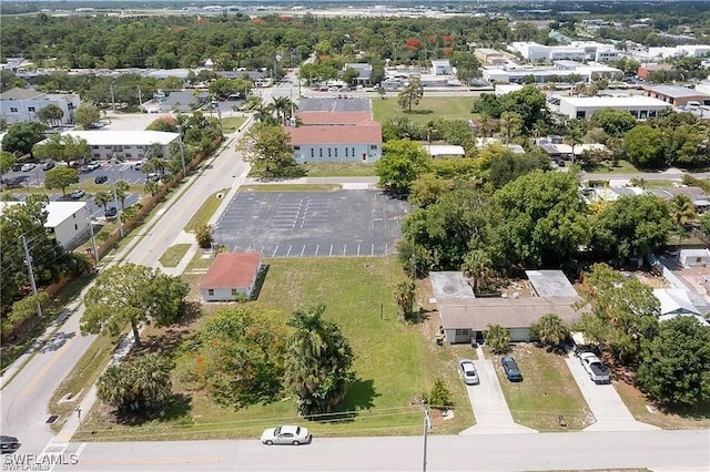 Listing photo 3 for 1795 Shadowlawn Dr, Naples FL 34112