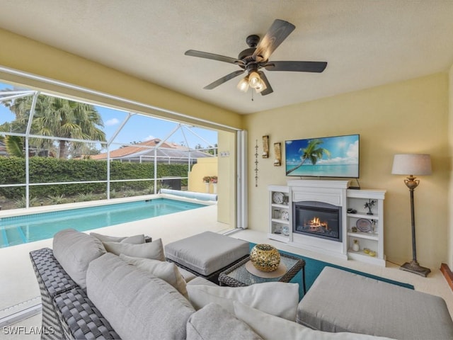 living room featuring ceiling fan