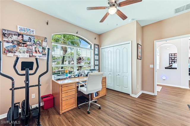 office area with hardwood / wood-style flooring and ceiling fan