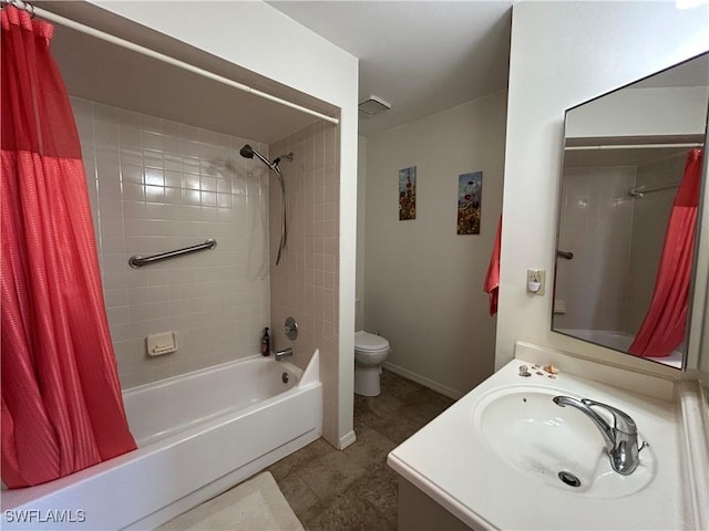 full bathroom with shower / bath combination with curtain, vanity, and toilet