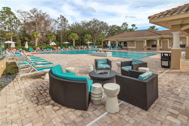 view of swimming pool featuring a patio