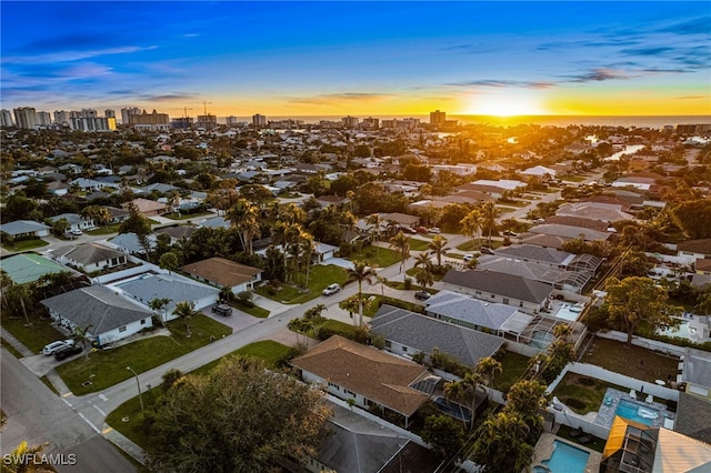 view of aerial view at dusk