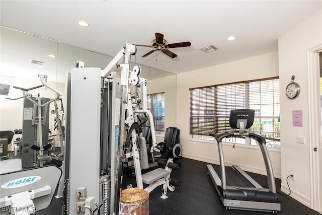 exercise room featuring ceiling fan