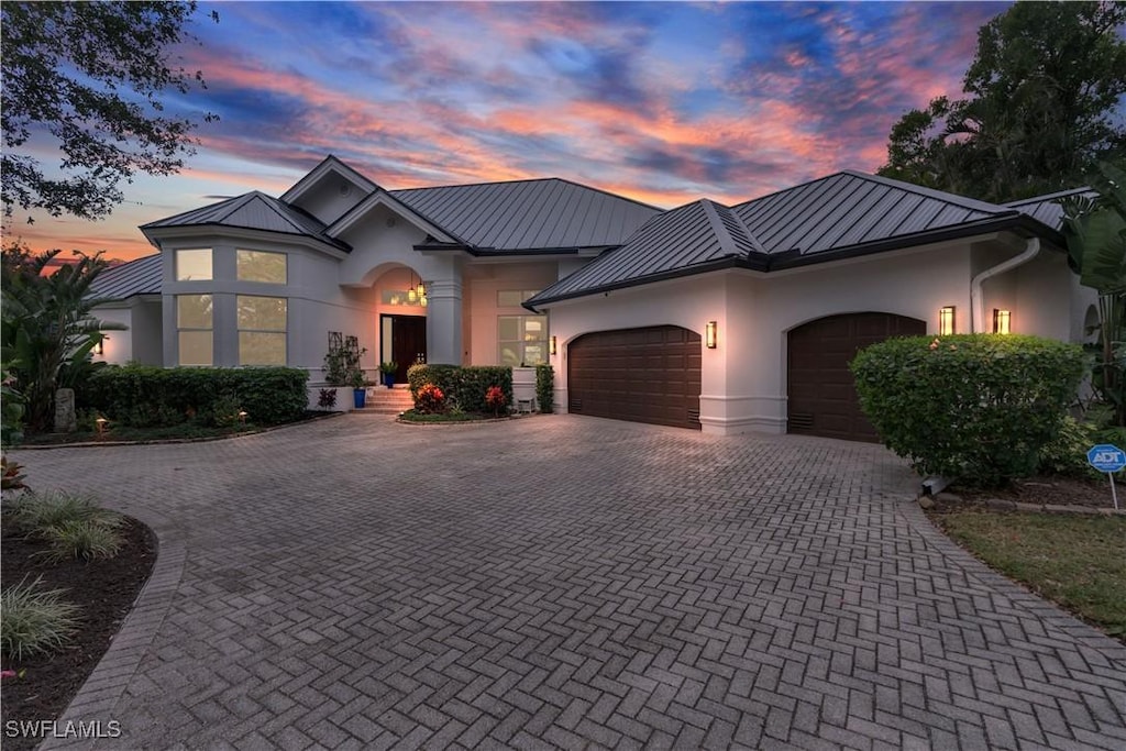 view of front of home featuring a garage