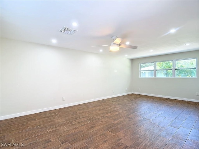 empty room with ceiling fan