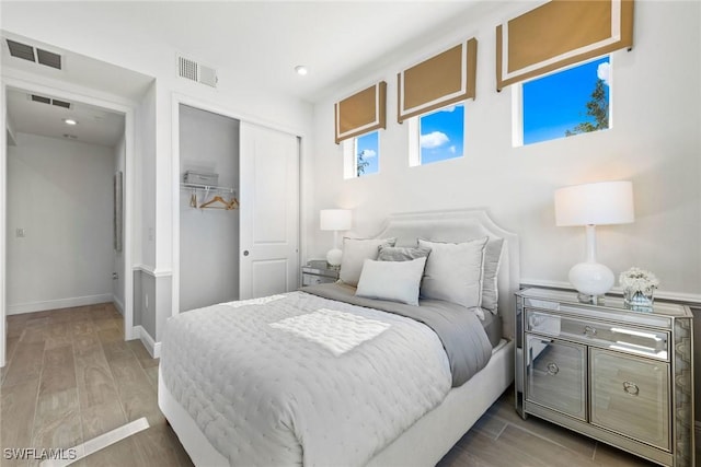 bedroom featuring a closet