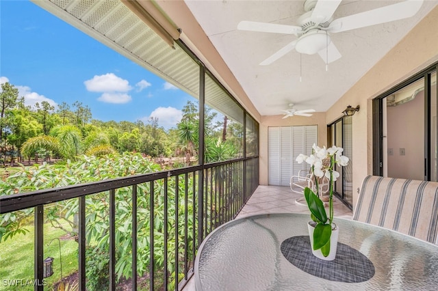 balcony with ceiling fan