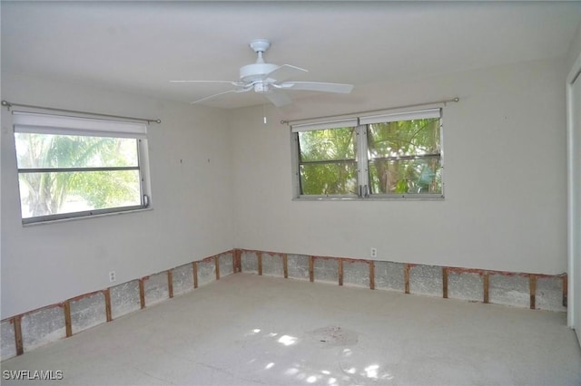 spare room featuring ceiling fan