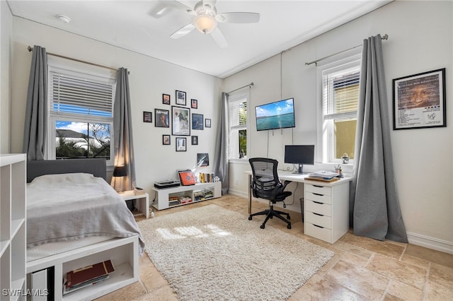 bedroom with ceiling fan