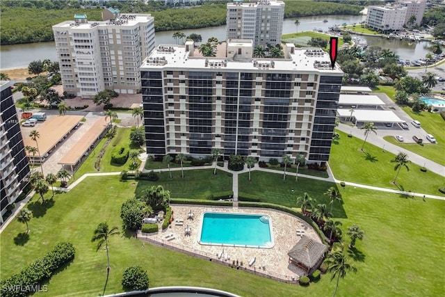 bird's eye view with a water view