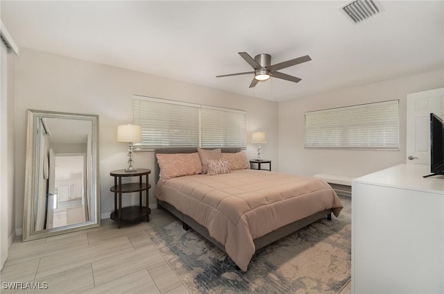 bedroom with ceiling fan