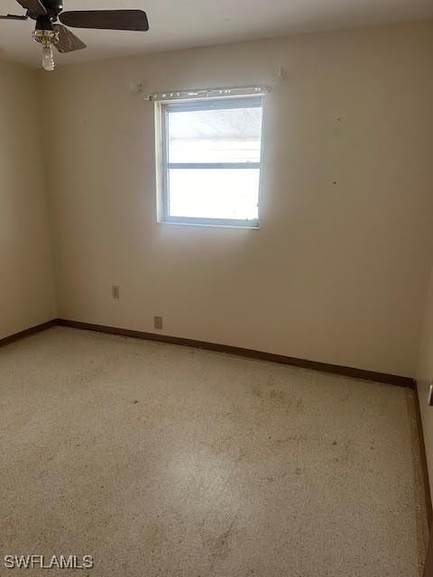 empty room with ceiling fan