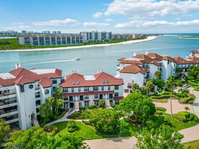 bird's eye view featuring a water view