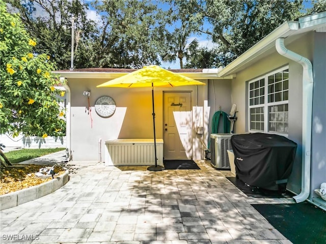 entrance to property with cooling unit