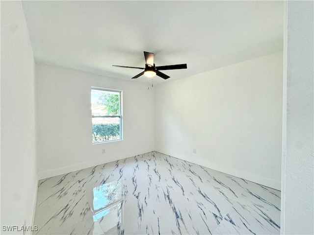 empty room with ceiling fan