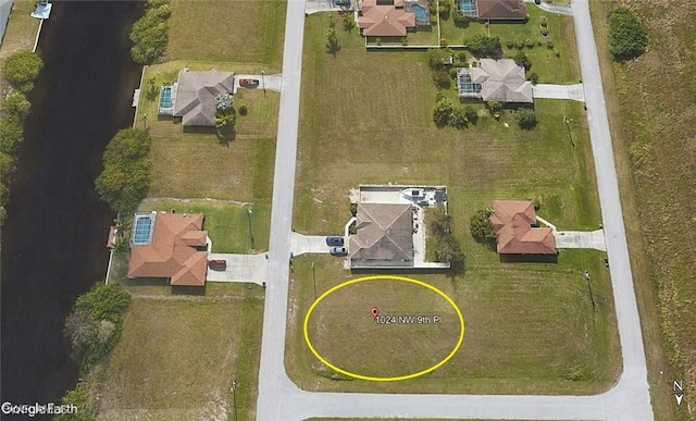 Listing photo 2 for 1024 NW 9th Pl, Cape Coral FL 33993