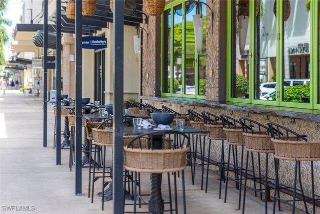 interior space featuring an outdoor bar