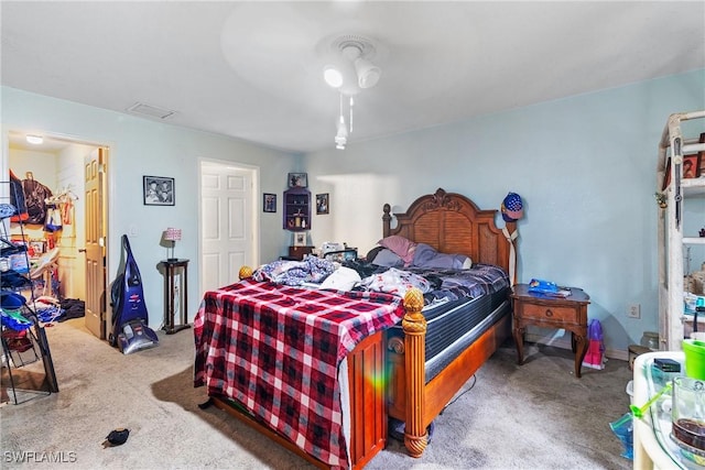 view of carpeted bedroom