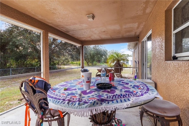 view of sunroom / solarium