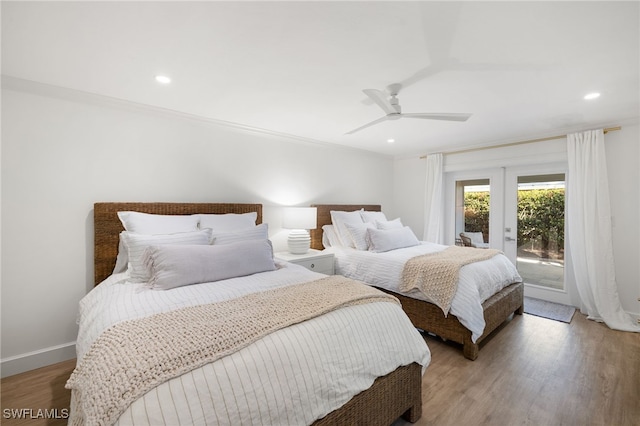 bedroom featuring light wood-style flooring, access to exterior, baseboards, recessed lighting, and a ceiling fan