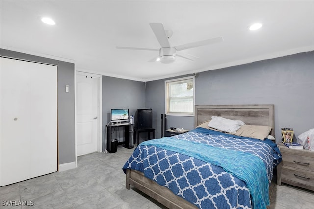 bedroom with ceiling fan