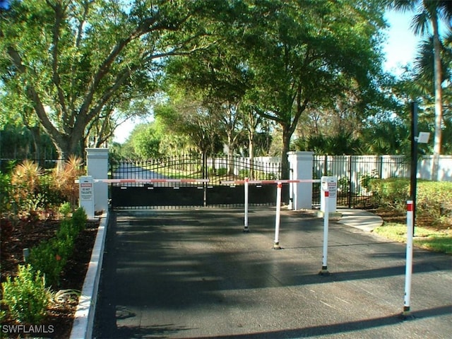 exterior space with fence