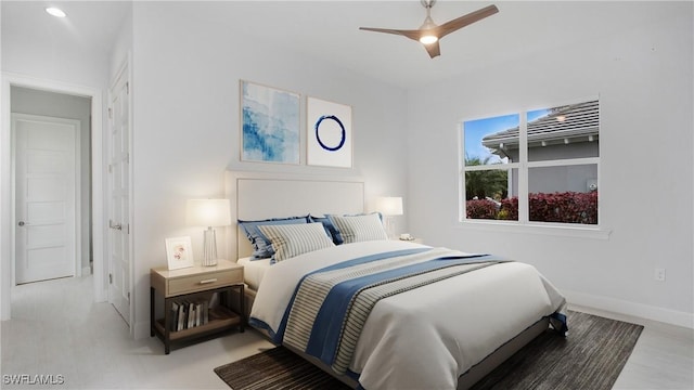 bedroom with ceiling fan