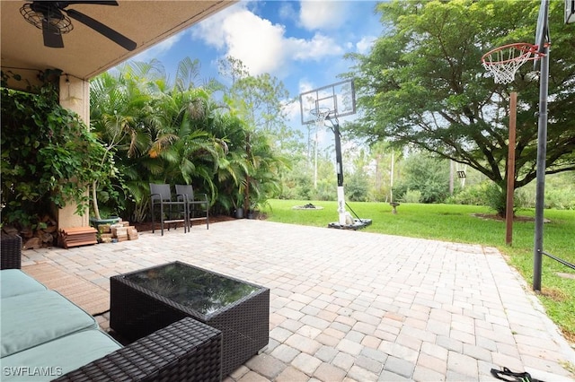 view of patio / terrace with ceiling fan