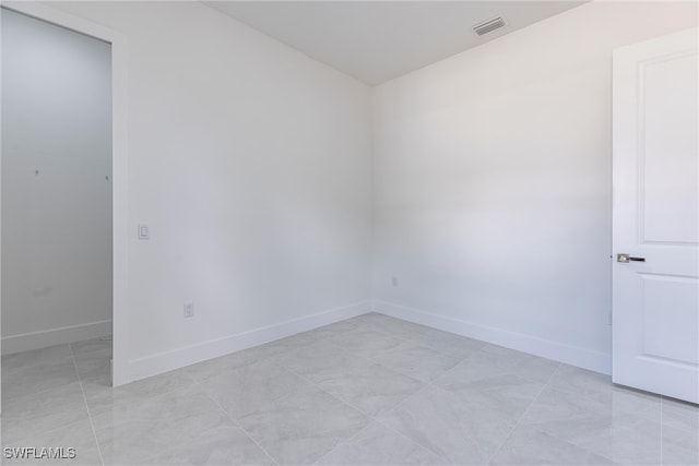 3005 28th St SW, Lehigh Acres, FL 33976 - empty room with baseboards