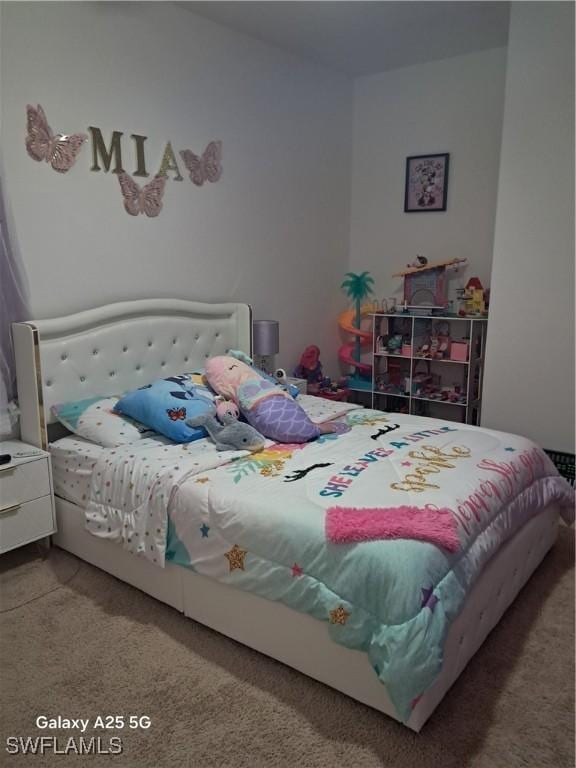 bedroom featuring carpet floors