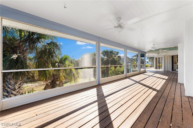 deck featuring ceiling fan