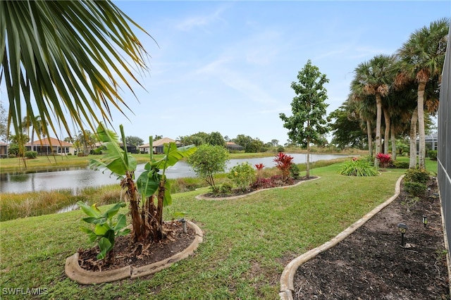 view of yard with a water view