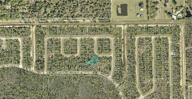 Listing photo 2 for 307 Nagle Ct, Lehigh Acres FL 33972