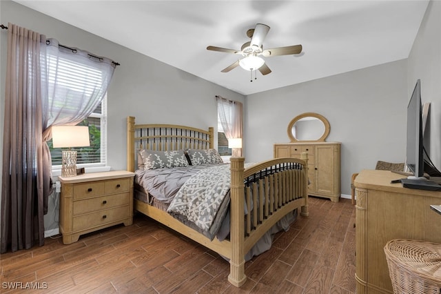 bedroom featuring ceiling fan