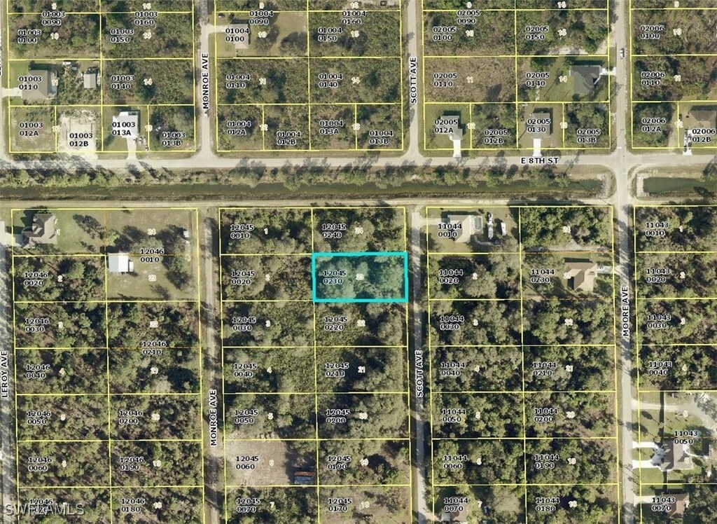 721 Scott Ave, Lehigh Acres, FL 33972