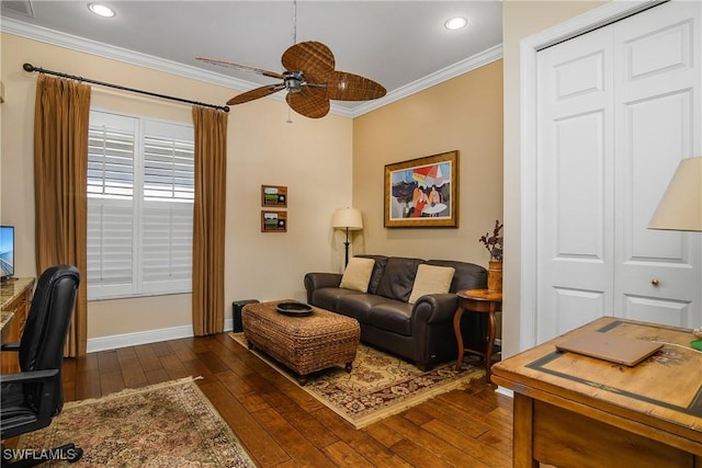 living room with dark wood-type flooring, ceiling fan, and ornamental molding