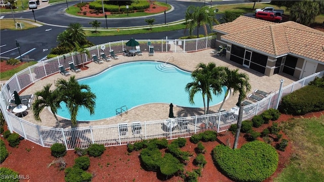 view of swimming pool featuring a patio