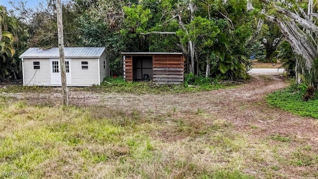 view of outdoor structure