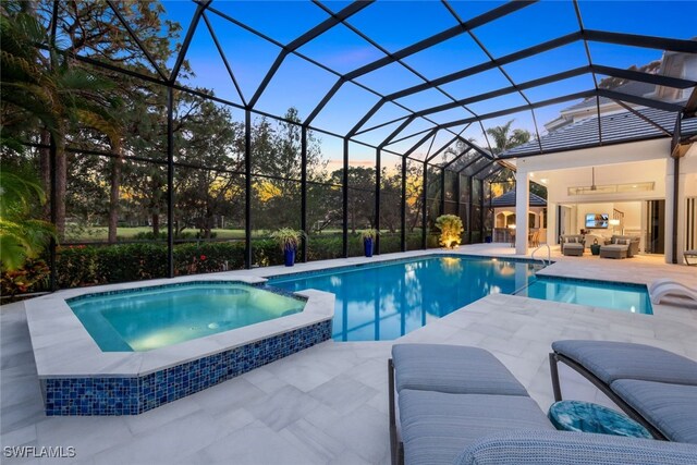 253 Cheshire Way, Naples, FL 34110 - photo 2