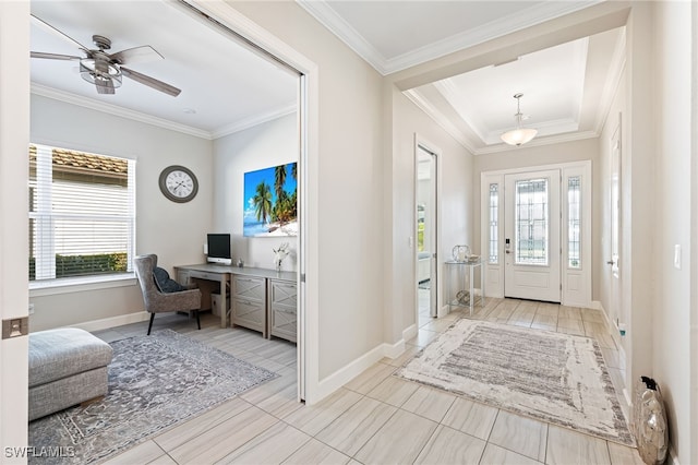 entryway with crown molding and ceiling fan