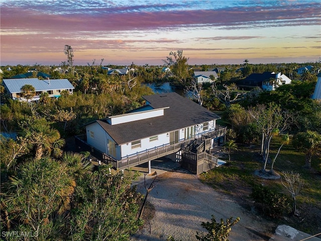 view of aerial view at dusk