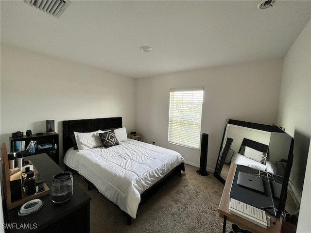 bedroom with carpet flooring